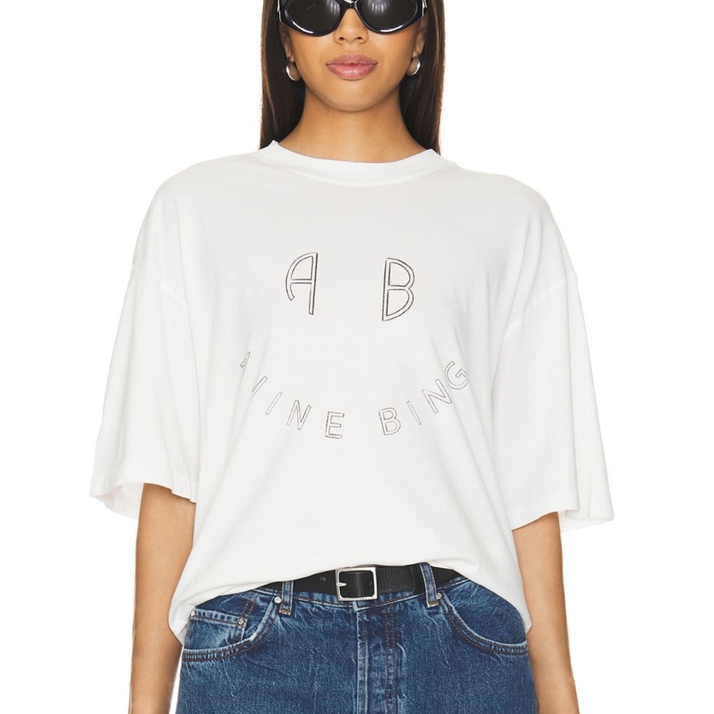 NEW ANINE BING Kent Smiley Logo Tee